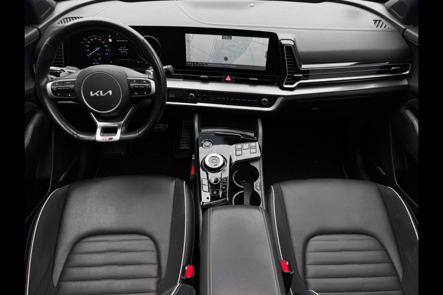 Kia Sportage 1.6 T-GDi Plug-in Hybrid AWD GT-PlusLine | 98% SOH | Trekhaak | Panoramadak | NL-Auto | 1e Eigenaar | Leder + Memory