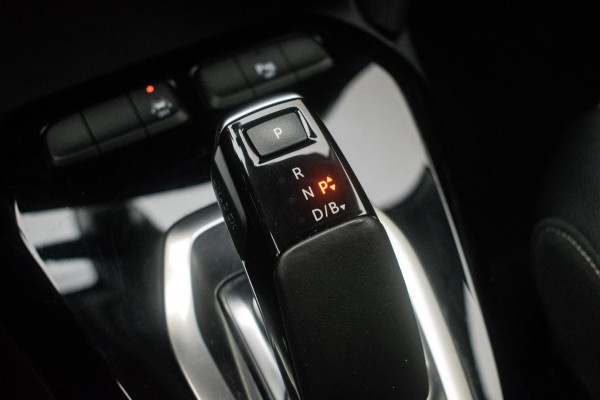 Opel CORSA-E Elegance Sport 50 kWh NL-auto [ Camera Digital Dashboard LED Keyless Carplay Dodehoek-Detectie Parkeersensoren ]