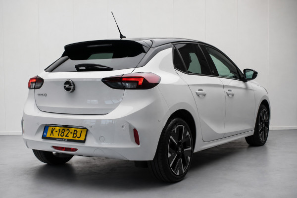 Opel CORSA-E Elegance Sport 50 kWh NL-auto [ Camera Digital Dashboard LED Keyless Carplay Dodehoek-Detectie Parkeersensoren ]