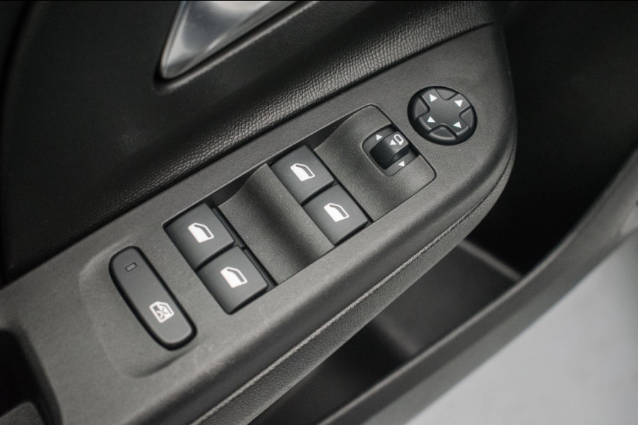 Opel CORSA-E Elegance Sport 50 kWh NL-auto [ Camera Digital Dashboard LED Keyless Carplay Dodehoek-Detectie Parkeersensoren ]