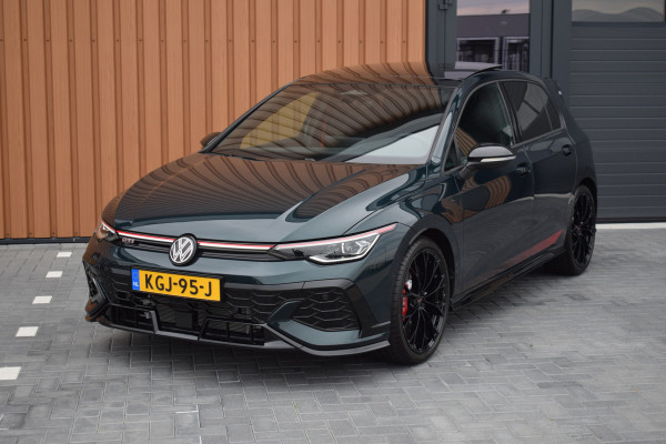 Volkswagen Golf 2.0 TSI GTI Clubsport Edition 50 325pk | Panoramadak
