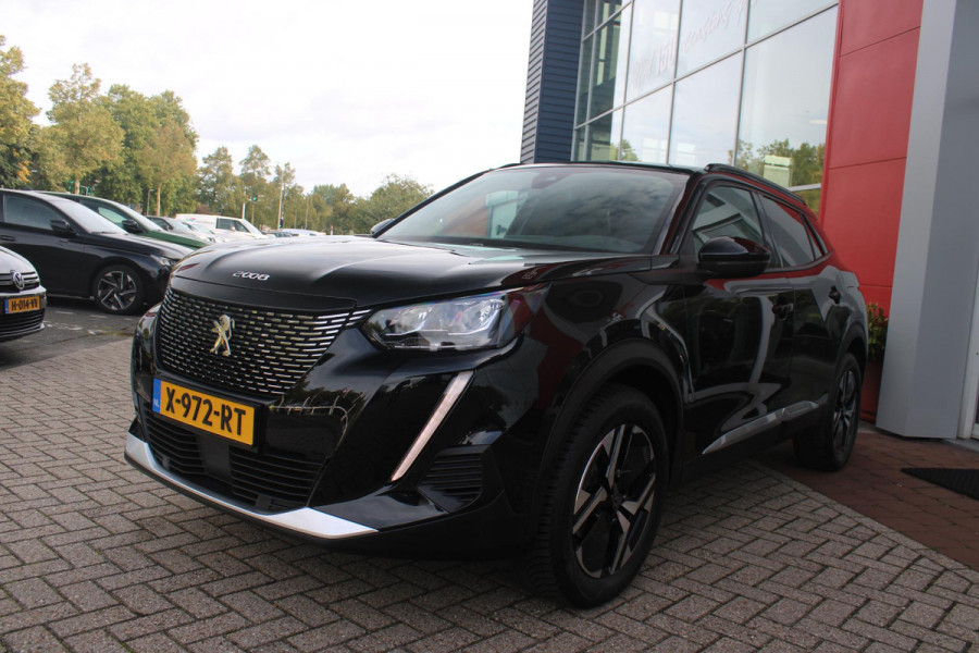 Peugeot 2008 1.2 100PK ALLURE PACK | AFNEEMBARE TREKHAAK | NAVIGATIE | STOEL VERWARMING | ALL SEASON BANDEN | DAB+ RADIO | APPLE CARPLAY/ANDROID AUTO | CLIMATE CONTROL | ADAPTIVE CRUISE CONTROL | GRIPP CONTROL | ACHTERUITRIJ CAMERA | KEYLESS ENTRY/START | LED KOPLAMPEN | LICHTMETALEN VELGEN 17" |
