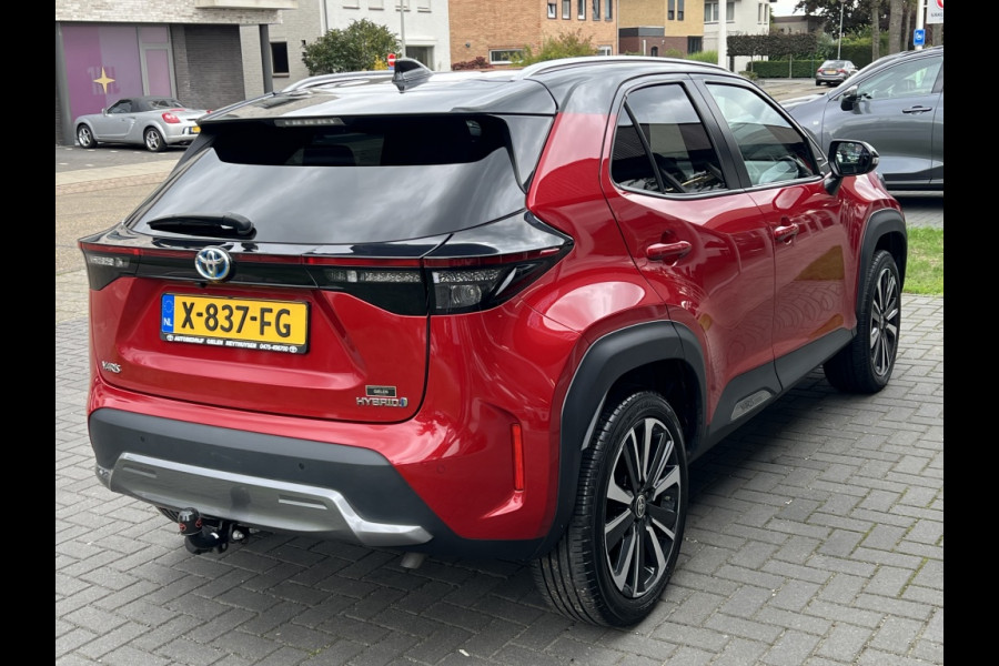 Toyota Yaris Cross 1.5 Hybrid Launch Edition | Trekhaak, JBL, Panoramadak, Elektrische achterklep, Leer, Head Up Display, 18 inch, Alle opties!