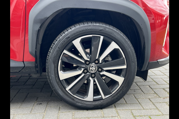 Toyota Yaris Cross 1.5 Hybrid Launch Edition | Trekhaak, JBL, Panoramadak, Elektrische achterklep, Leer, Head Up Display, 18 inch, Alle opties!