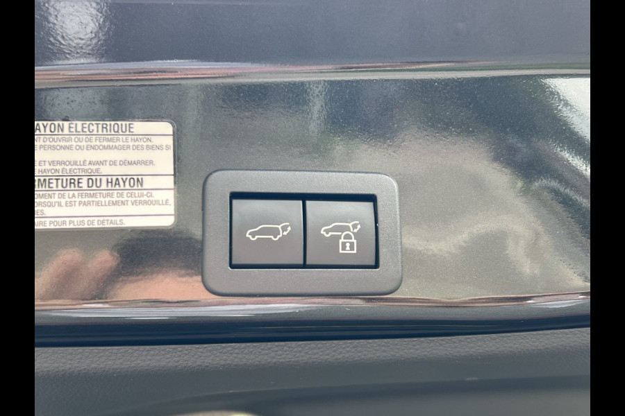 Toyota Yaris Cross 1.5 Hybrid Launch Edition | Trekhaak, JBL, Panoramadak, Elektrische achterklep, Leer, Head Up Display, 18 inch, Alle opties!