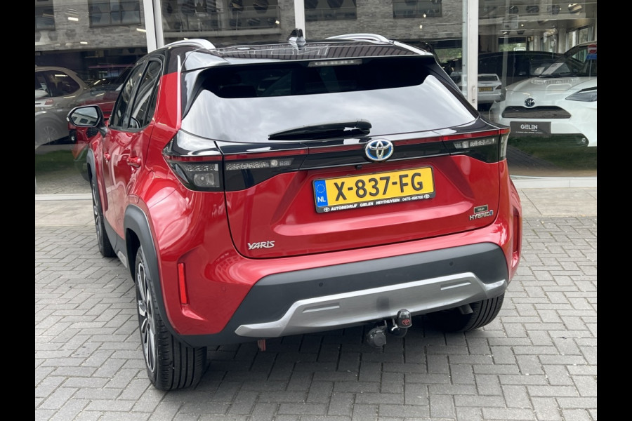 Toyota Yaris Cross 1.5 Hybrid Launch Edition | Trekhaak, JBL, Panoramadak, Elektrische achterklep, Leer, Head Up Display, 18 inch, Alle opties!