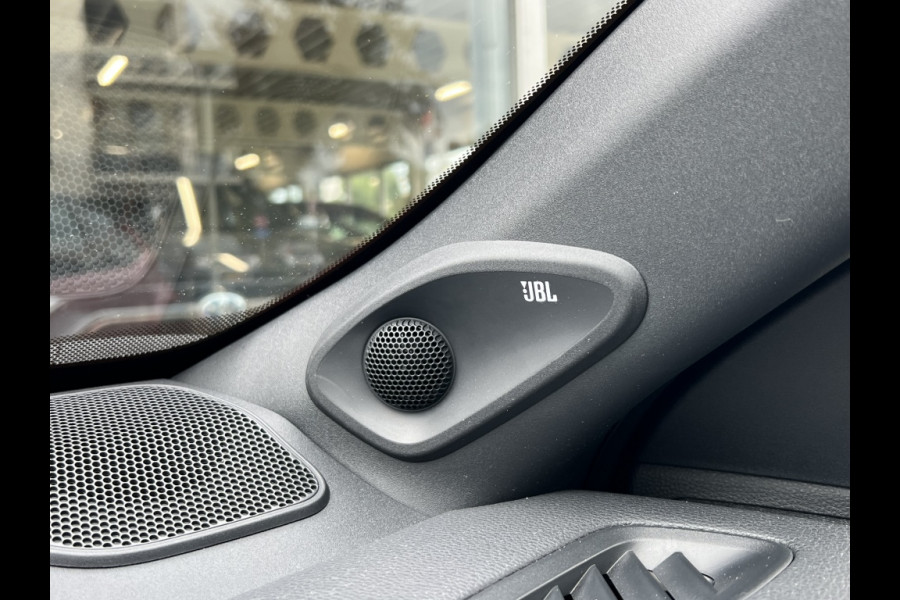 Toyota Yaris Cross 1.5 Hybrid Launch Edition | Trekhaak, JBL, Panoramadak, Elektrische achterklep, Leer, Head Up Display, 18 inch, Alle opties!