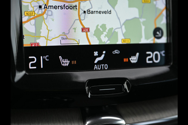 Volvo XC60 2.0 D4 AWD Inscription Panoramadak | Camera | Memory Seat | Stoelverwarming | Trekhaak |