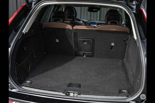 Volvo XC60 2.0 D4 AWD Inscription Panoramadak | Camera | Memory Seat | Stoelverwarming | Trekhaak |