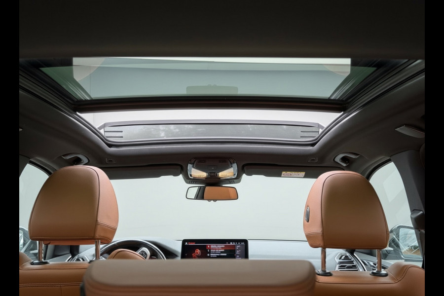 BMW iX3 M SPORT pakket 80 kWh, panoramadak, vol opties, 1 e eigenaar,conjac sport leder, Origineel NL auto met nap