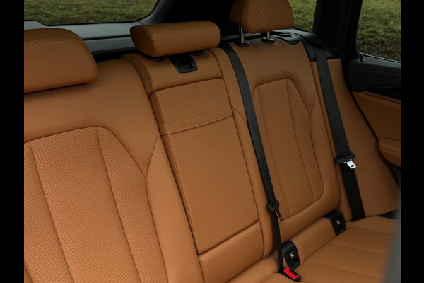 BMW iX3 M SPORT pakket 80 kWh, panoramadak, vol opties, 1 e eigenaar,conjac sport leder, Origineel NL auto met nap