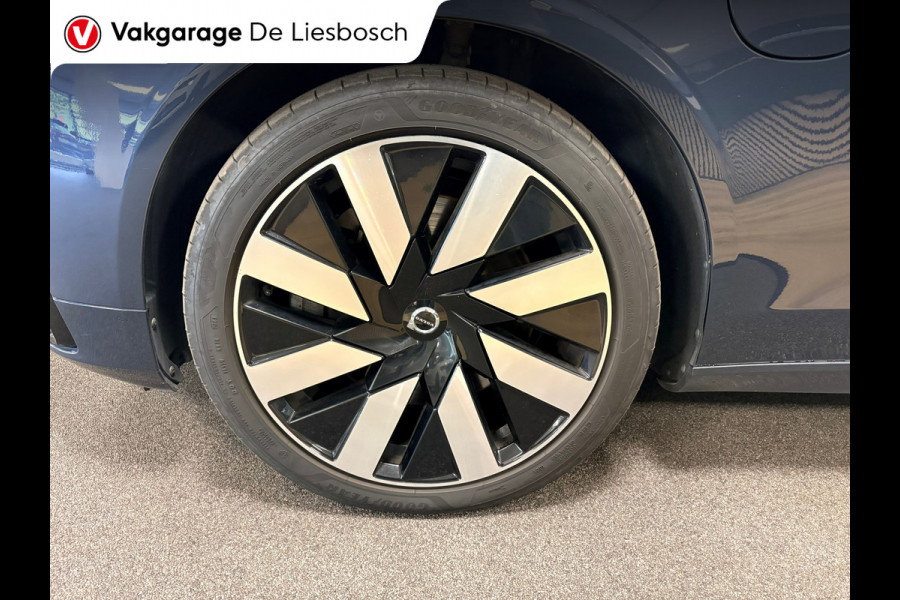 Volvo V90 2.0 T8 Plug-in hybrid AWD Ultimate Dark / Panoramadak / leder / trekhaak / camera / Harman Kardon audio