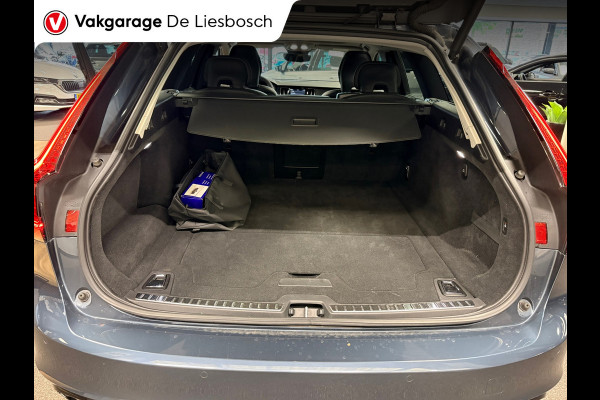Volvo V90 2.0 T8 Plug-in hybrid AWD Ultimate Dark / Panoramadak / leder / trekhaak / camera / Harman Kardon audio