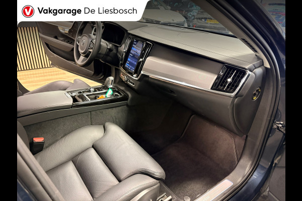 Volvo V90 2.0 T8 Plug-in hybrid AWD Ultimate Dark / Panoramadak / leder / trekhaak / camera / Harman Kardon audio