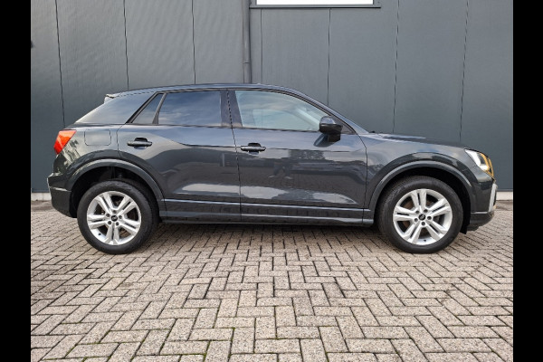 Audi Q2 35 TFSI Advanced * AUTOMAAT* Parkeercamera* Adaptieve Cruise Control * Stoelverwarming * 64.000KM *