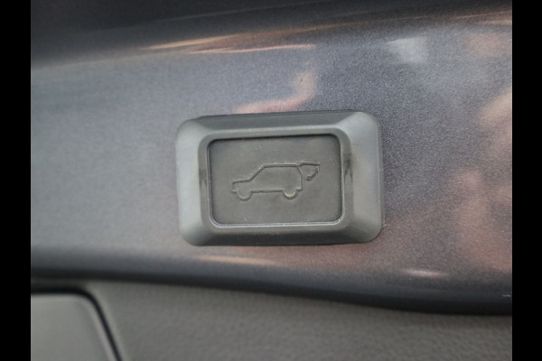 Toyota RAV4 2.5 Hybrid Executive | Bear Lock | Memory Seat | 360 camera | Elk. A-klep | Trekhaak afnb. | BSM | Prijs Rijklaar!!