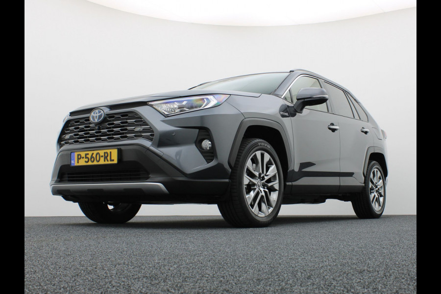 Toyota RAV4 2.5 Hybrid Executive | Bear Lock | Memory Seat | 360 camera | Elk. A-klep | Trekhaak afnb. | BSM | Prijs Rijklaar!!