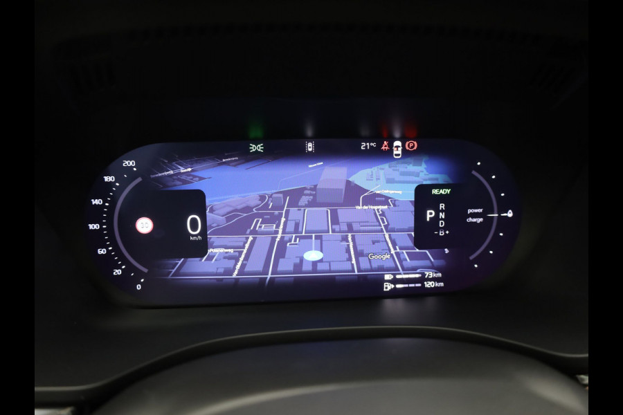 Volvo XC60 2.0 T6 Plug-in hybrid AWD Plus Dark | Trekhaak | Panodak | Dode Hoek | 360 Camera | Harman Kardon | Head Up | Elk. Klep | Prijs Rijklaar!!