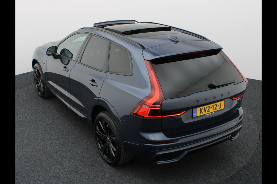 Volvo XC60 2.0 T6 Plug-in hybrid AWD Plus Dark | Trekhaak | Panodak | Dode Hoek | 360 Camera | Harman Kardon | Head Up | Elk. Klep | Prijs Rijklaar!!