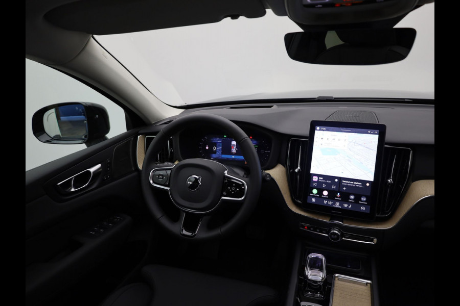 Volvo XC60 2.0 T8 Plug-in hybrid AWD Plus Dark | Trekhaak | Panodak | Dode Hoek | 360 Camera | Harman Kardon | Head Up | Elk. Klep | Prijs Rijklaar!!