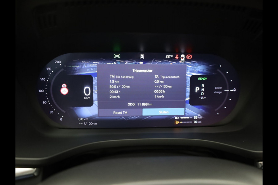 Volvo XC60 2.0 T8 Plug-in hybrid AWD Plus Dark | Trekhaak | Panodak | Dode Hoek | 360 Camera | Harman Kardon | Head Up | Elk. Klep | Prijs Rijklaar!!