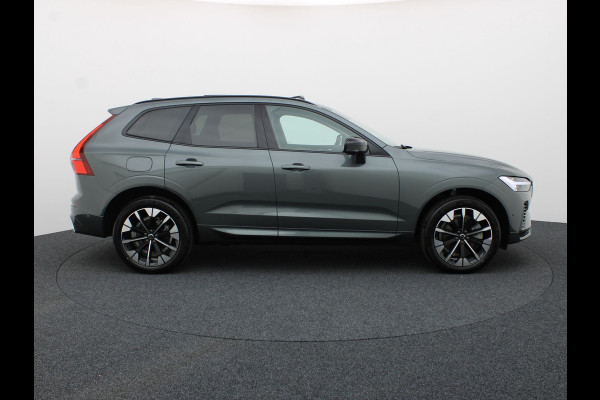 Volvo XC60 2.0 T8 Plug-in hybrid AWD Plus Dark | Trekhaak | Panodak | Dode Hoek | 360 Camera | Harman Kardon | Head Up | Elk. Klep | Prijs Rijklaar!!