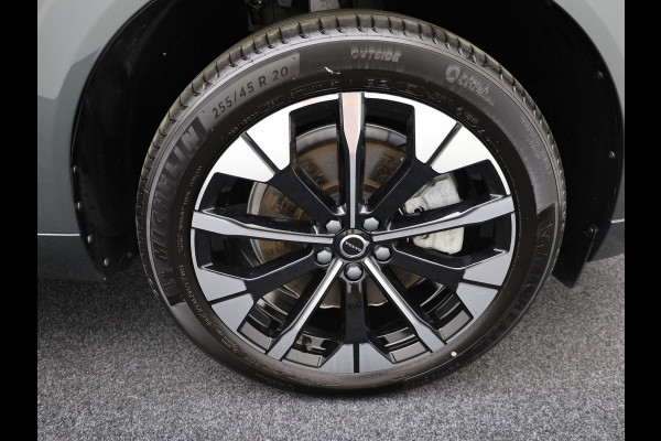 Volvo XC60 2.0 T8 Plug-in hybrid AWD Plus Dark | Trekhaak | Panodak | Dode Hoek | 360 Camera | Harman Kardon | Head Up | Elk. Klep | Prijs Rijklaar!!