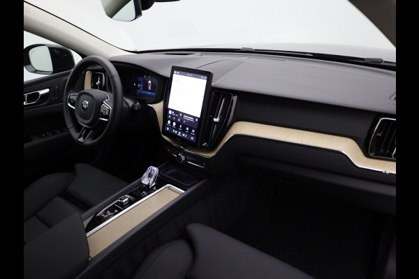 Volvo XC60 2.0 T8 Plug-in hybrid AWD Plus Dark | Trekhaak | Panodak | Dode Hoek | 360 Camera | Harman Kardon | Head Up | Elk. Klep | Prijs Rijklaar!!