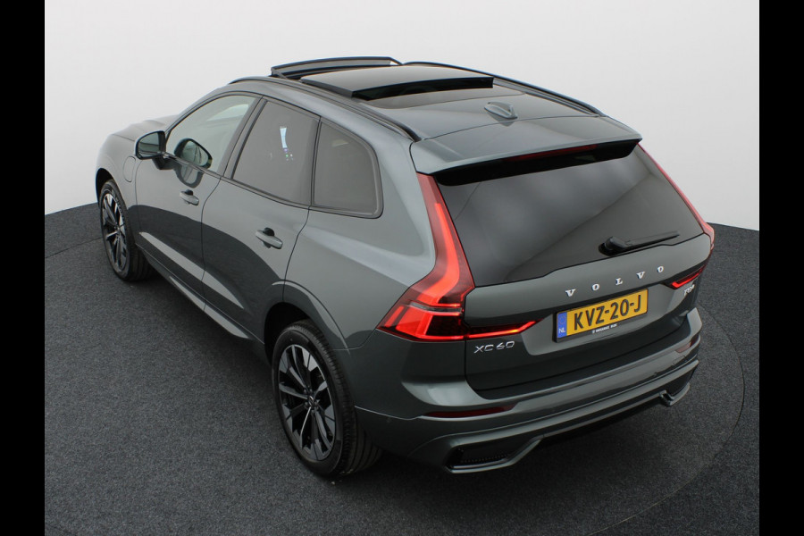 Volvo XC60 2.0 T8 Plug-in hybrid AWD Plus Dark | Trekhaak | Panodak | Dode Hoek | 360 Camera | Harman Kardon | Head Up | Elk. Klep | Prijs Rijklaar!!