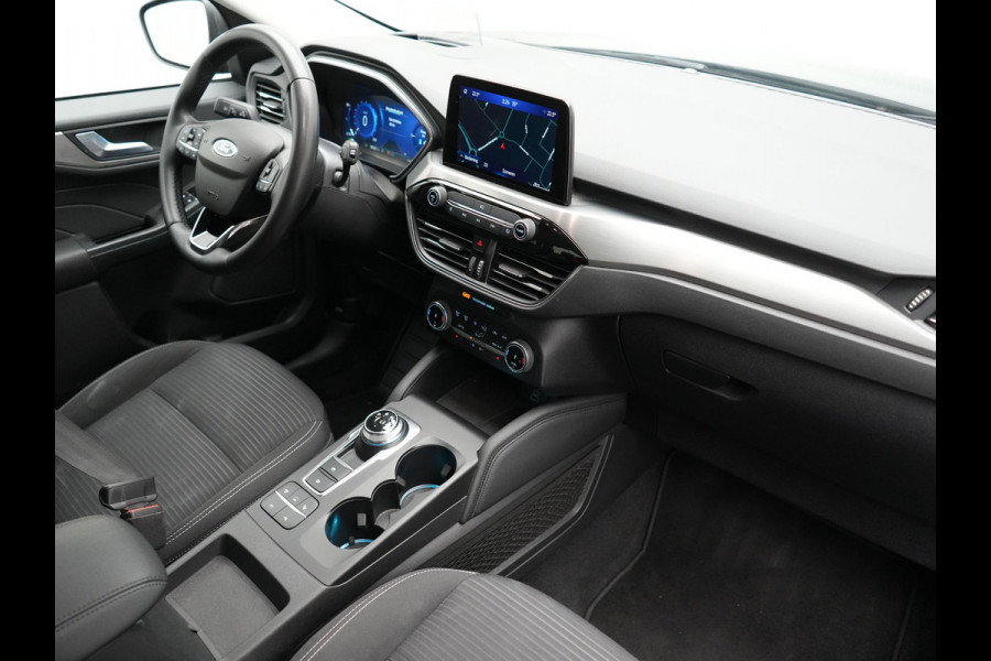 Ford Kuga 2.5 PHEV Titanium 225pk Dealer O.H. | Trekhaak Afn. | Adaptive Cruise | Head Up | 360 Camera | Stoelverwarming | Keyless | Blis | Apple Carplay | Virtual | Park Assist | Navigatie | DAB | Plug In Hybrid |