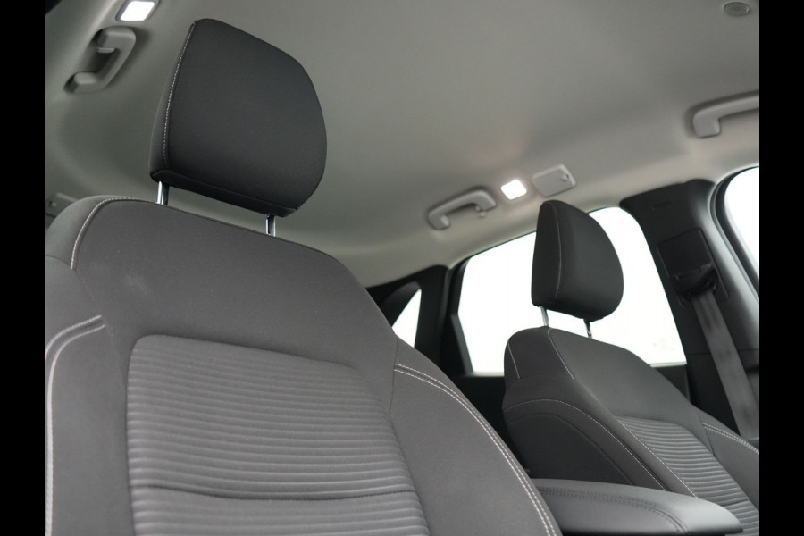 Ford Kuga 2.5 PHEV Titanium 225pk Dealer O.H. | Trekhaak Afn. | Adaptive Cruise | Head Up | 360 Camera | Stoelverwarming | Keyless | Blis | Apple Carplay | Virtual | Park Assist | Navigatie | DAB | Plug In Hybrid |
