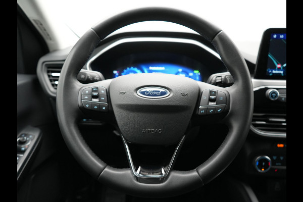 Ford Kuga 2.5 PHEV Titanium 225pk Dealer O.H. | Trekhaak Afn. | Adaptive Cruise | Head Up | 360 Camera | Stoelverwarming | Keyless | Blis | Apple Carplay | Virtual | Park Assist | Navigatie | DAB | Plug In Hybrid |