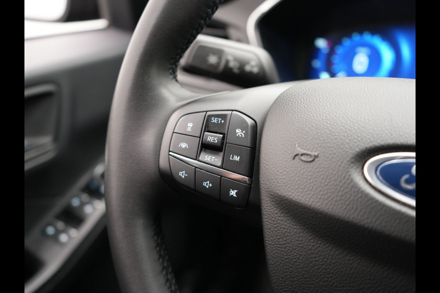 Ford Kuga 2.5 PHEV Titanium 225pk Dealer O.H. | Trekhaak Afn. | Adaptive Cruise | Head Up | 360 Camera | Stoelverwarming | Keyless | Blis | Apple Carplay | Virtual | Park Assist | Navigatie | DAB | Plug In Hybrid |