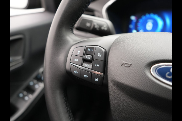 Ford Kuga 2.5 PHEV Titanium 225pk Dealer O.H. | Trekhaak Afn. | Adaptive Cruise | Head Up | 360 Camera | Stoelverwarming | Keyless | Blis | Apple Carplay | Virtual | Park Assist | Navigatie | DAB | Plug In Hybrid |