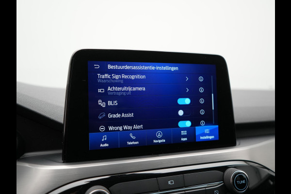 Ford Kuga 2.5 PHEV Titanium 225pk Dealer O.H. | Trekhaak Afn. | Adaptive Cruise | Head Up | 360 Camera | Stoelverwarming | Keyless | Blis | Apple Carplay | Virtual | Park Assist | Navigatie | DAB | Plug In Hybrid |