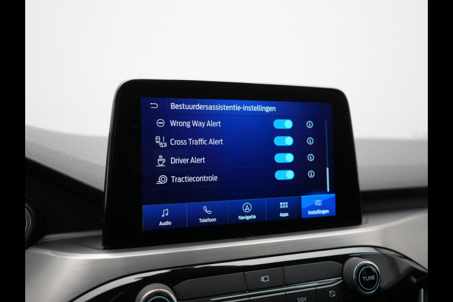 Ford Kuga 2.5 PHEV Titanium 225pk Dealer O.H. | Trekhaak Afn. | Adaptive Cruise | Head Up | 360 Camera | Stoelverwarming | Keyless | Blis | Apple Carplay | Virtual | Park Assist | Navigatie | DAB | Plug In Hybrid |