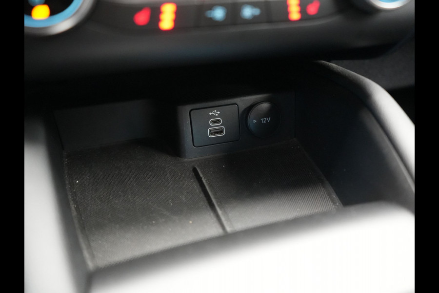 Ford Kuga 2.5 PHEV Titanium 225pk Dealer O.H. | Trekhaak Afn. | Adaptive Cruise | Head Up | 360 Camera | Stoelverwarming | Keyless | Blis | Apple Carplay | Virtual | Park Assist | Navigatie | DAB | Plug In Hybrid |