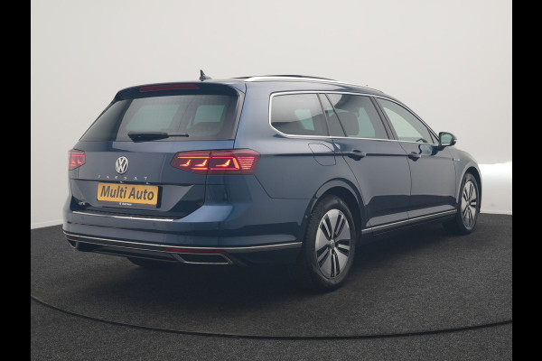 Volkswagen Passat 1.4 TSI PHEV GTE Business 218pk Dealer O.H. | Trekhaak Af Fabriek | Panodak | Head Up | Adaptive Cruise | 360 Camera | Dynaudio | Lederen Sportstoelen Memory & Massage | IQ Light | Stoelen & Stuur Verwarmd | Blis | Keyless | Apple Carplay | Plug In Hybrid |
