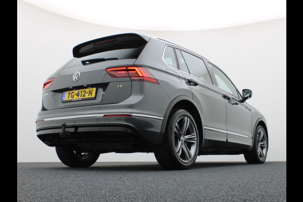 Volkswagen Tiguan 1.4 TSI ACT 150Pk DSG R-Line | Pano | Leder | Memory Seat | Trekhaak wegkl. | 360 Camera | Prijs Rijklaar!!