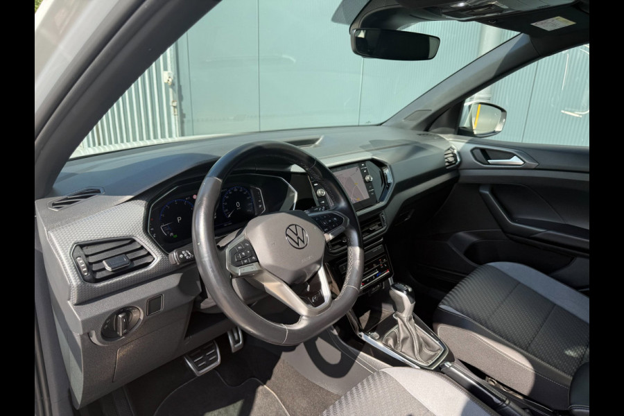Volkswagen T-Cross 1.5 TSI DSG * R-Line * AUTOMAAT * Parkeercamera * Navigatiesysteem * Stoelverwarming *