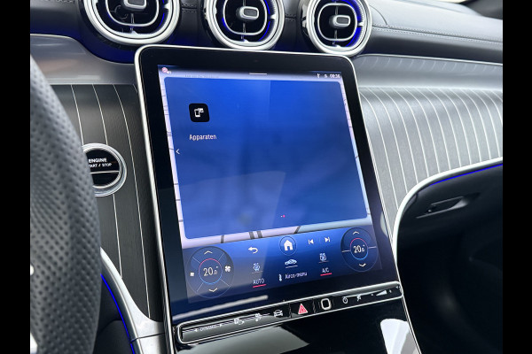 Mercedes-Benz GLC 300e AMG 4Matic // SoH 99% // Panoramadak // Trekhaak // Achterbank Verwarming // 360 Camera // Memory // Carplay // Night Pakke