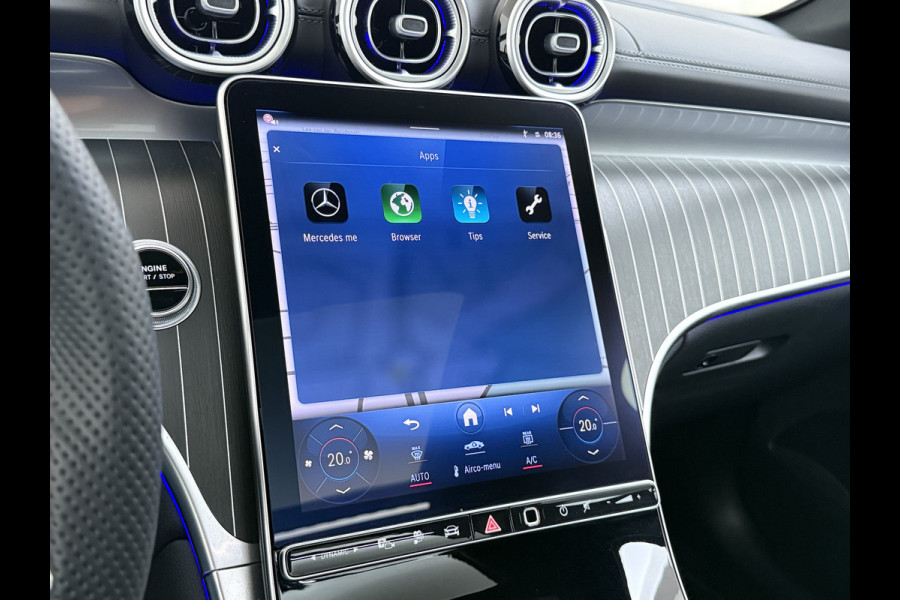 Mercedes-Benz GLC 300e AMG 4Matic // SoH 99% // Panoramadak // Trekhaak // Achterbank Verwarming // 360 Camera // Memory // Carplay // Night Pakke