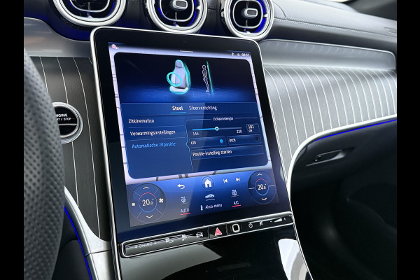Mercedes-Benz GLC 300e AMG 4Matic // SoH 99% // Panoramadak // Trekhaak // Achterbank Verwarming // 360 Camera // Memory // Carplay // Night Pakke
