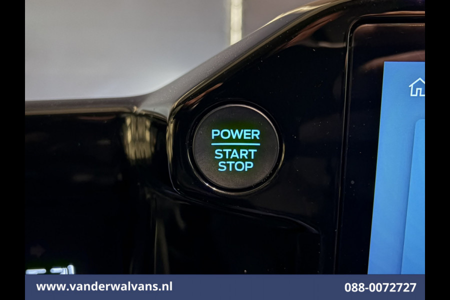 Ford Transit Custom 2.0 TDCI 136pk L2H1 Euro6 Airco | Camera | LED | Apple Carplay | Cruisecontrol | 2500kg Trekhaak LM Velgen, Android Auto, Verwarmde voorruit, Stoelverwarming, Parkeersensoren, Bijrijdersbank