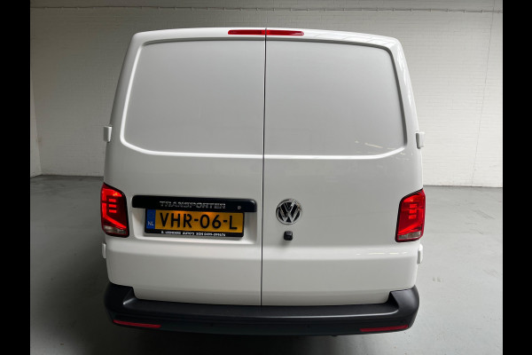 Volkswagen Transporter Automaat DSG Servicewagen 2.0 TDI 150pk L2H1 3Persoons Sortimo Inrichting, Airco, Navigatie, RIJKLAARPRIJS!