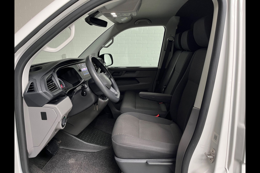 Volkswagen Transporter Automaat DSG Servicewagen 2.0 TDI 150pk L2H1 3Persoons Sortimo Inrichting, Airco, Navigatie, RIJKLAARPRIJS!