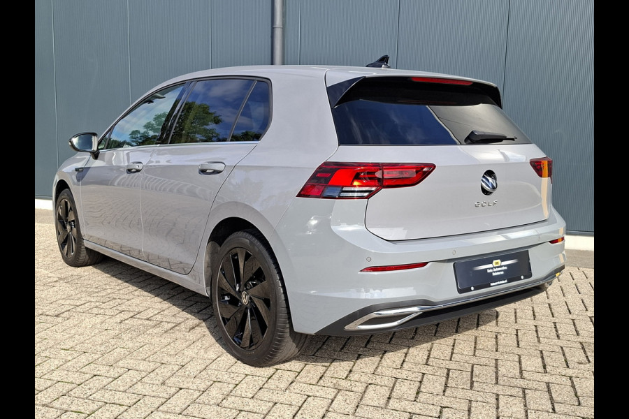Volkswagen Golf 1.5 TSI 130pk Style * LAGE KMSTAND 26.000KM! * ParkeerCamera * Adaptieve Cruise Control * LM velgen *