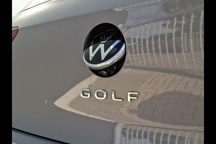 Volkswagen Golf 1.5 TSI 130pk Style * LAGE KMSTAND 26.000KM! * ParkeerCamera * Adaptieve Cruise Control * LM velgen *