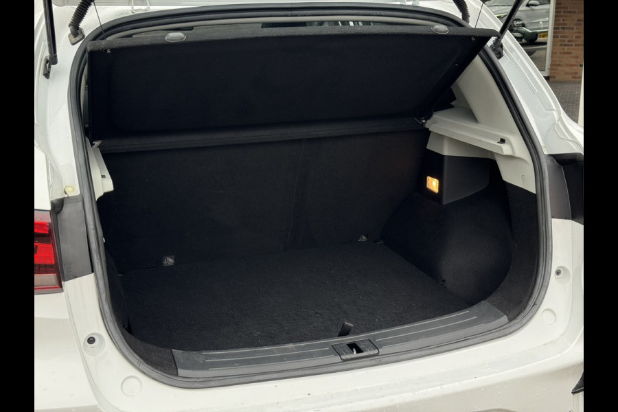 MG Mg zs ev EV Long Range Luxury 70 kWh | SOH 95% | Pano, Leder, Carplay/Android, 360Camera, ACC, Stoelverw., Climate | Dealeroh |