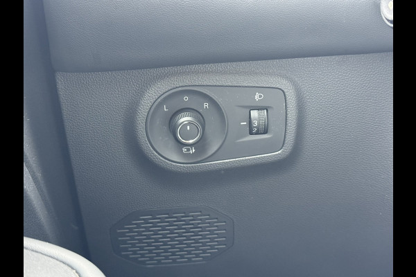 MG Mg zs ev EV Long Range Luxury 70 kWh | SOH 95% | Pano, Leder, Carplay/Android, 360Camera, ACC, Stoelverw., Climate | Dealeroh |